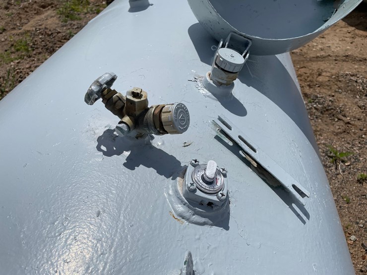 #6510-•-1000-gallon-lp-propane-tank-image-5