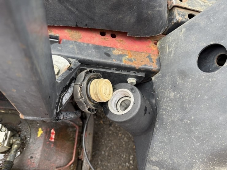 2007-toro-groundsmaster-4700d-image-11