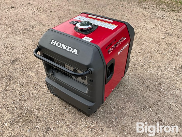 honda-eu3000is-image-7