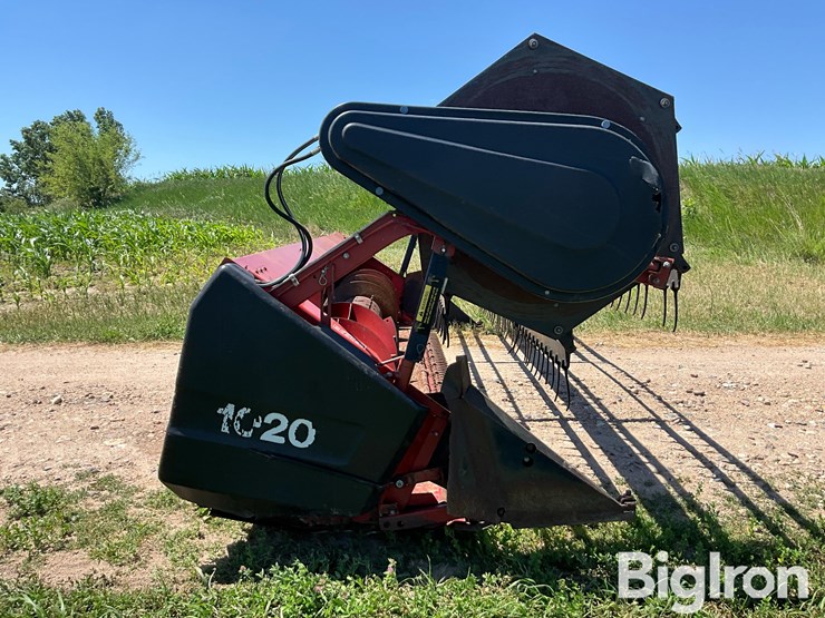 1988-case-ih-1020-image-4