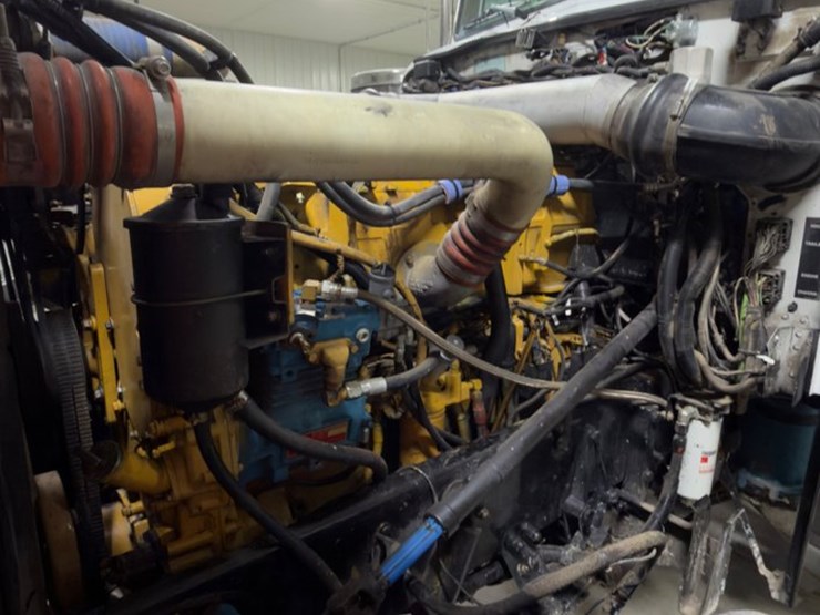 peterbilt-379-image-9