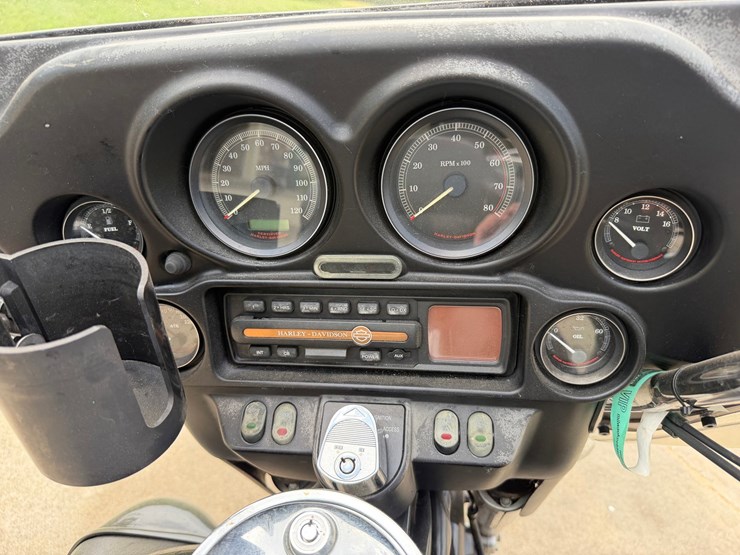 #1489-•-2004-harley-davidson-electra-glide-ultra-classic-flhtcui-image-30