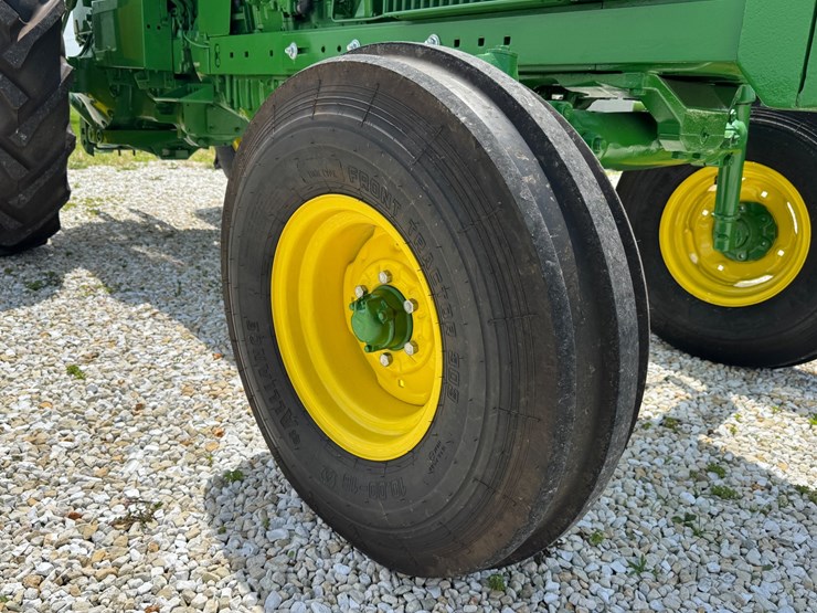 john-deere-4320-image-9