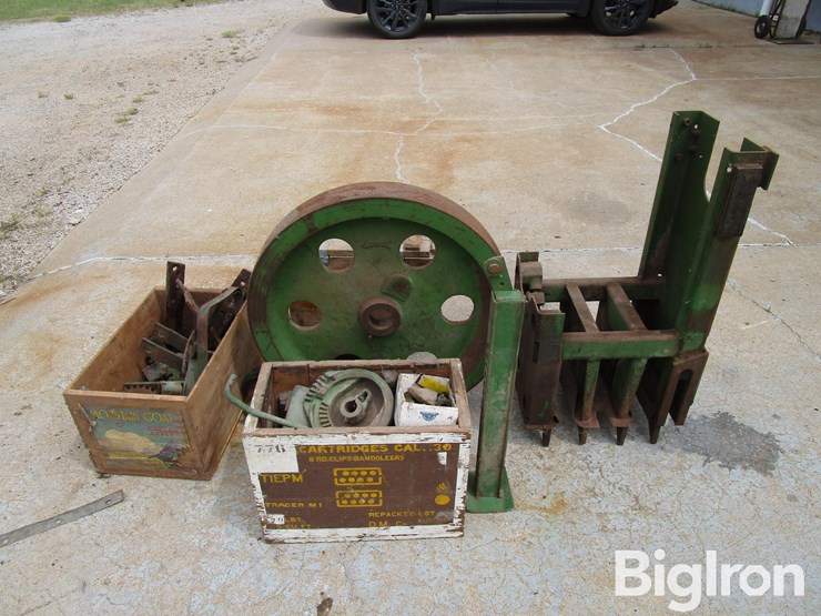 john-deere-14t-image-4