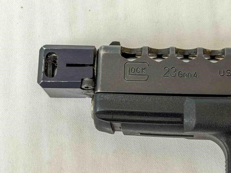 glock-pistol-image-2