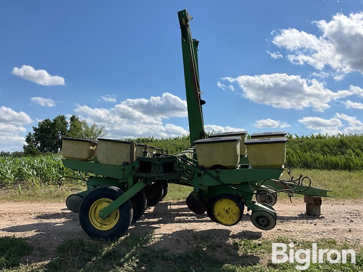 john-deere-7000-image-4