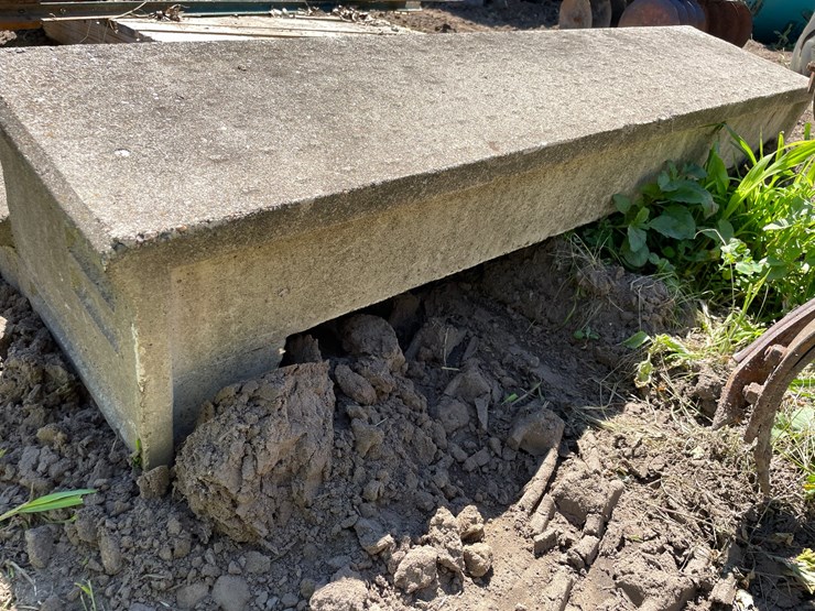 #7137-•-t-posts,-concrete-steps,-and-more-image-12