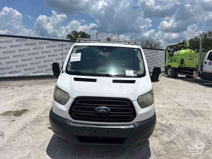 2017-ford-transit-image-22