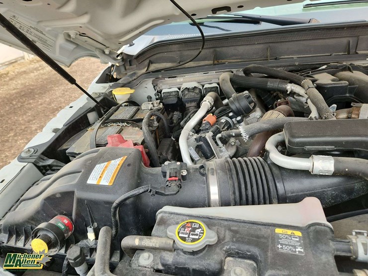 2012-ford-f550-image-28