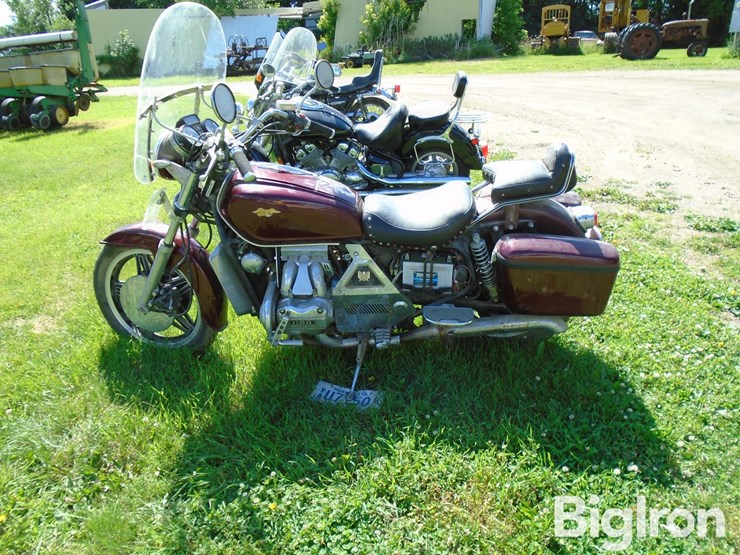 1980-honda-gold-wing-1100-motorcycle-image-8