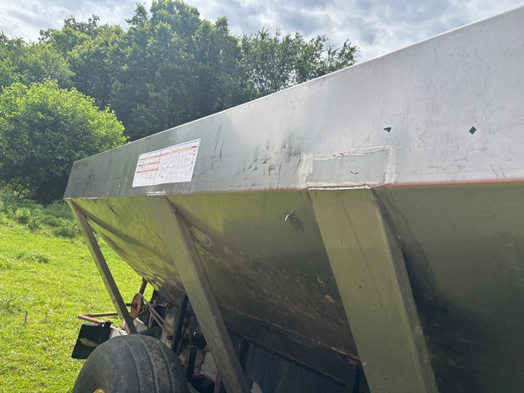#2225-•-adams-fertilizer-trailer-image-8