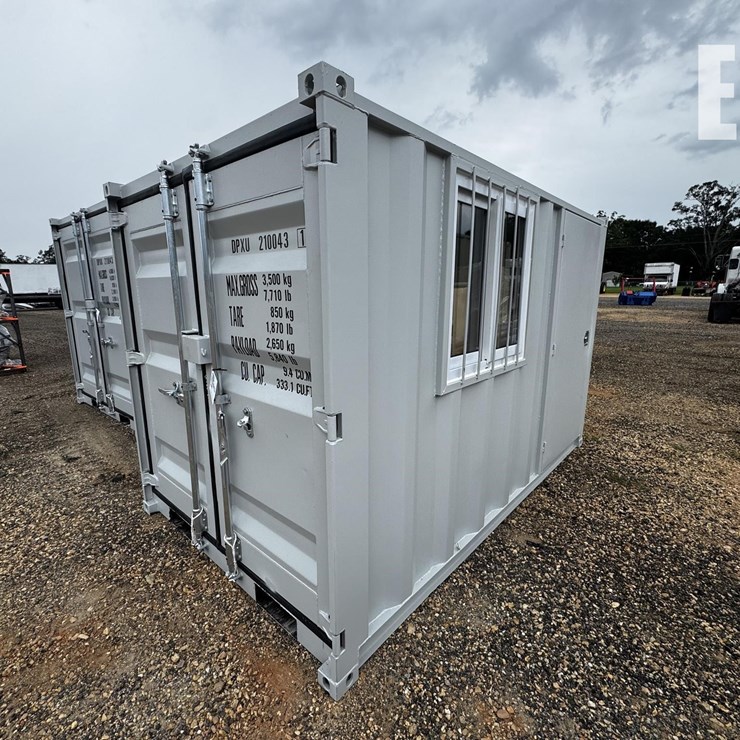 2026 STORAGE CONTAINER 10'