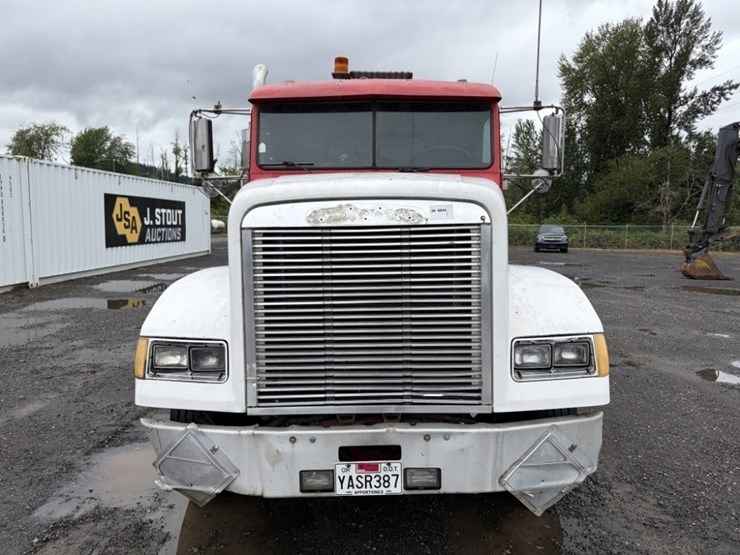 1992-freightliner-usf-1e-asphalt-distributor-truck-image-8