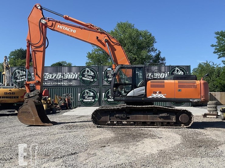2018-hitachi-zx350-lc-image-1
