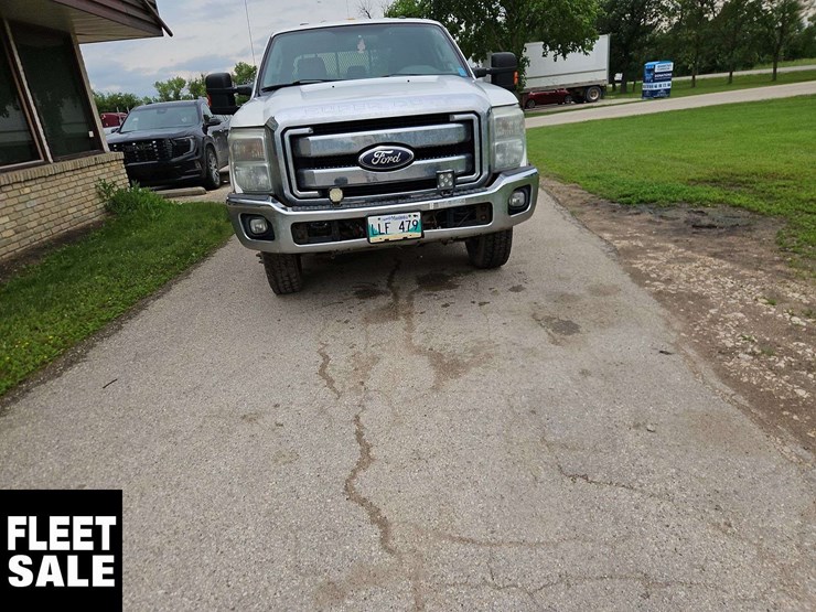 2012-ford-f350-image-11