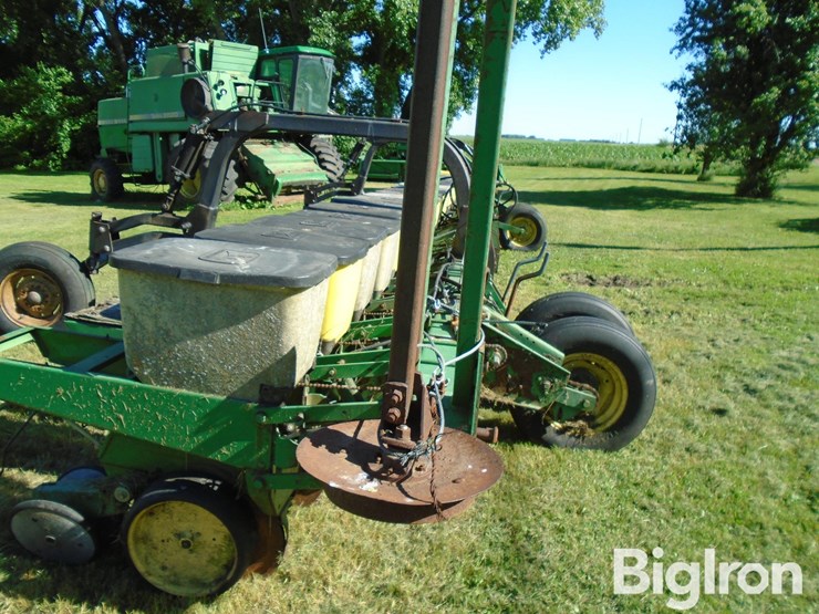 john-deere-7100-image-16