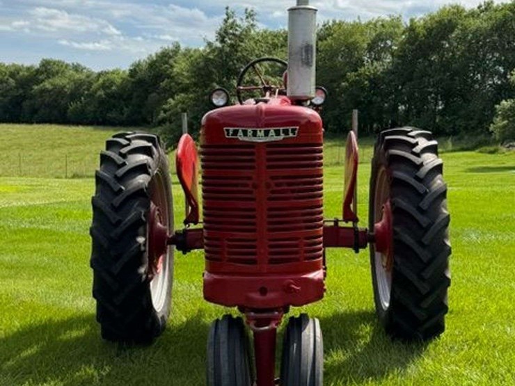 1945-farmall-m-image-7