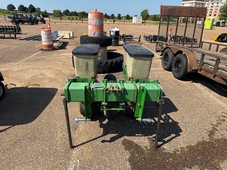 john-deere-2-image-2