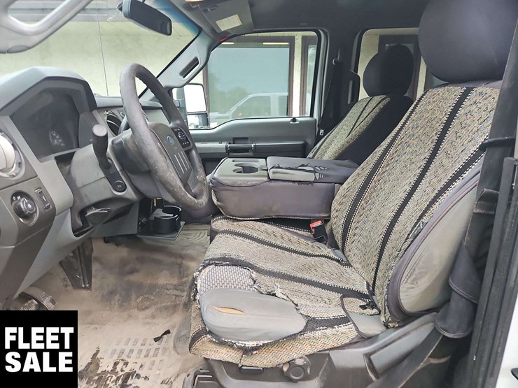 2015-ford-f350-image-18