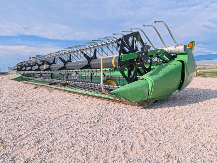 john-deere-635d-image-2
