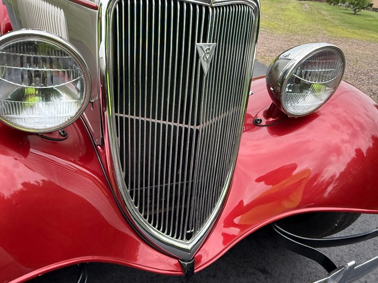 #1376-•-1934-ford-cabriolet-convertible-car-image-31