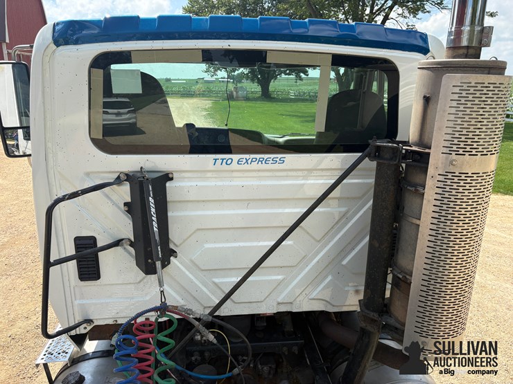2012-international-prostar-image-18