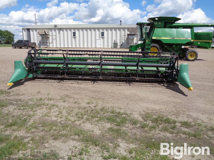 1990-john-deere-920-image-2
