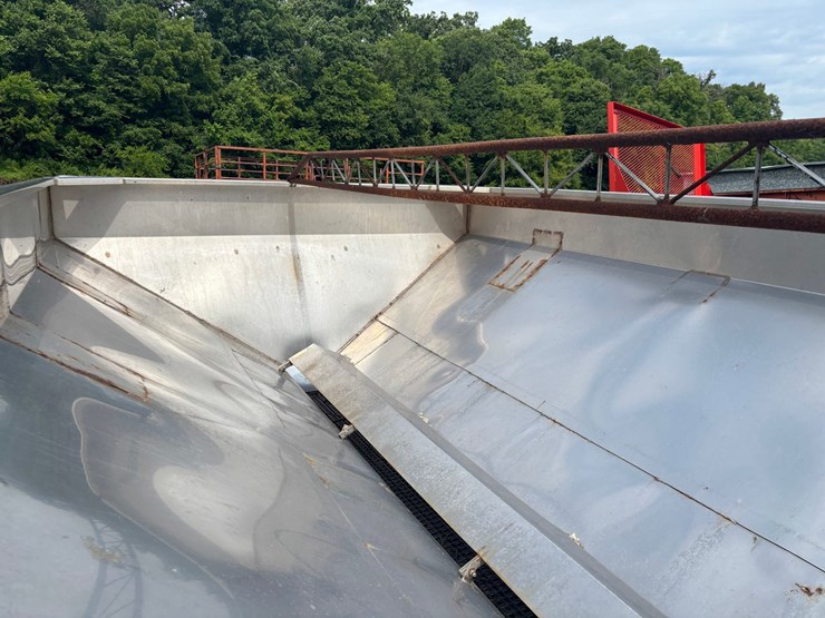 #2225-•-adams-fertilizer-trailer-image-30