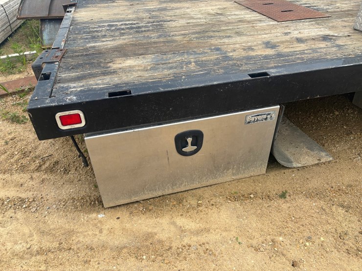 #2220-•-knapheide-flatbed-truck-box-image-12