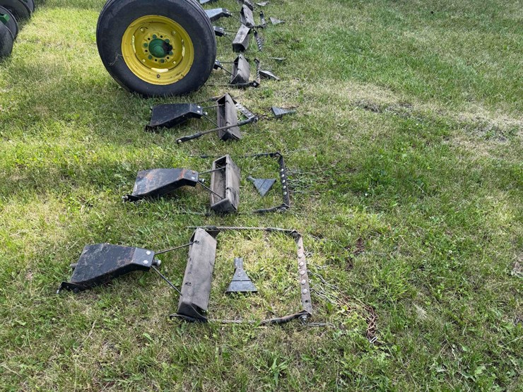 john-deere-7300-image-17