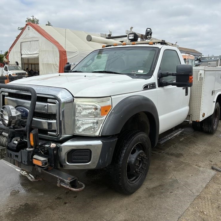 2012 FORD F450