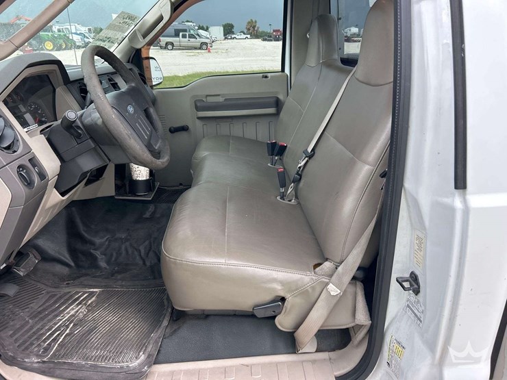 2008-ford-f250-image-12