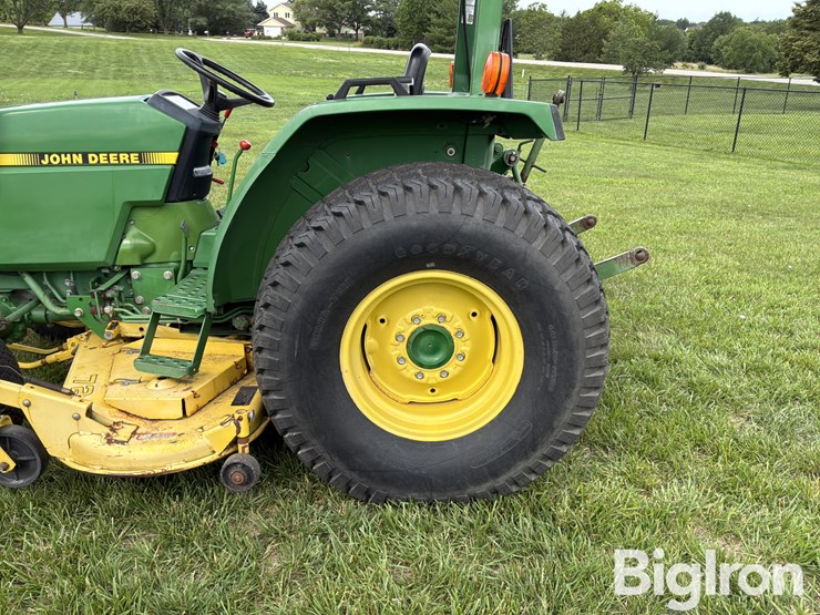 1994-john-deere-1070-image-9
