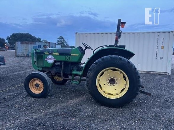 1994-john-deere-5200-image-8