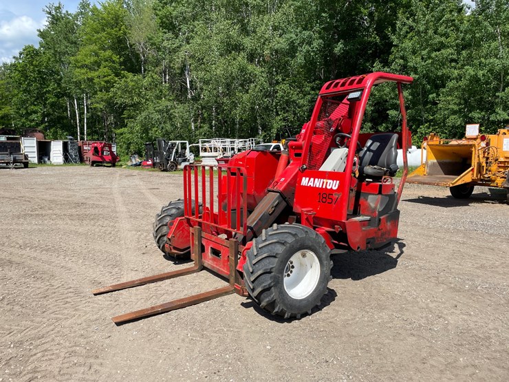 #6053-•-manitou-piggyback-forklift-image-1