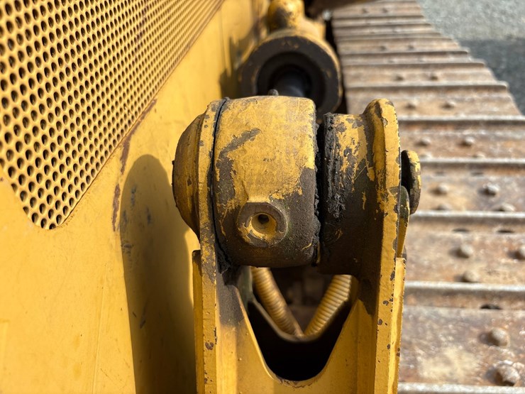 caterpillar-d3c-xl-image-22