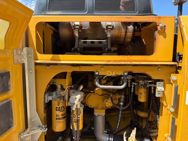 caterpillar-336el-image-41