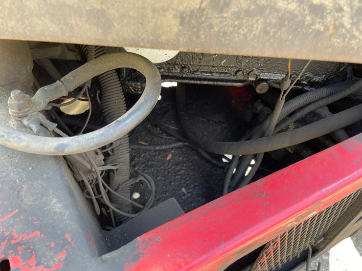 #6053-•-manitou-piggyback-forklift-image-34