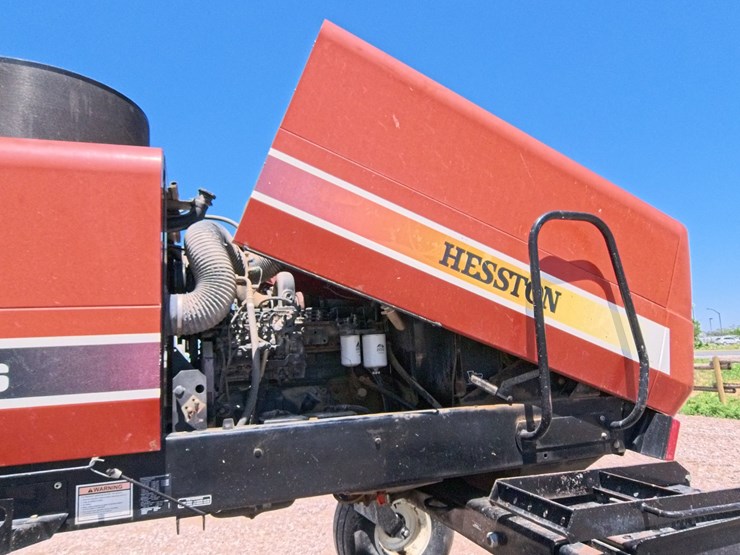 hesston-8550s-image-63