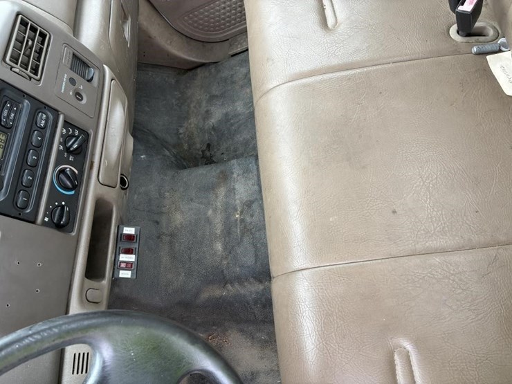2004-ford-f250-image-19