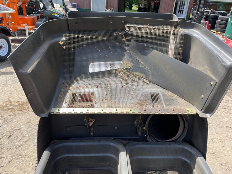 #6072-•-ariens-zoom-1540-zero-turn-lawn-mower-image-18