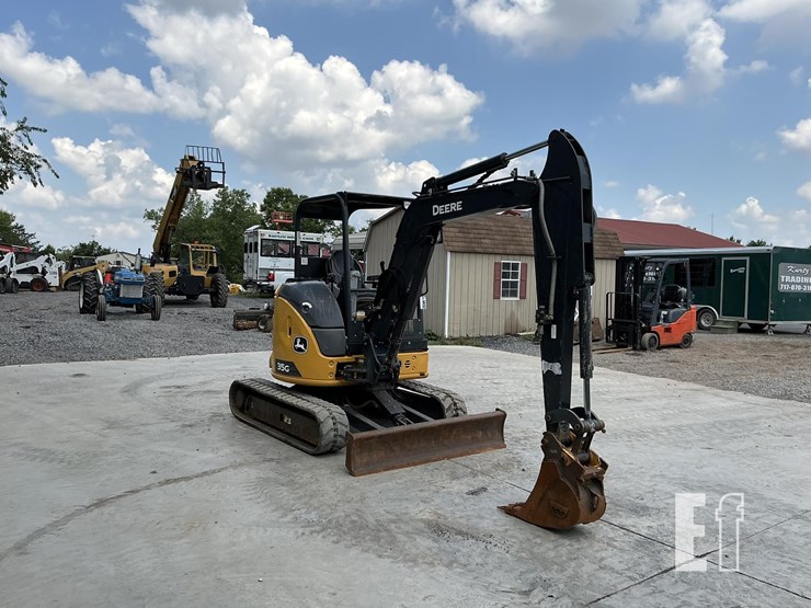 2022-deere-35g-image-6