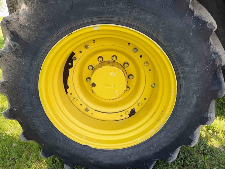 john-deere-7810-image-16