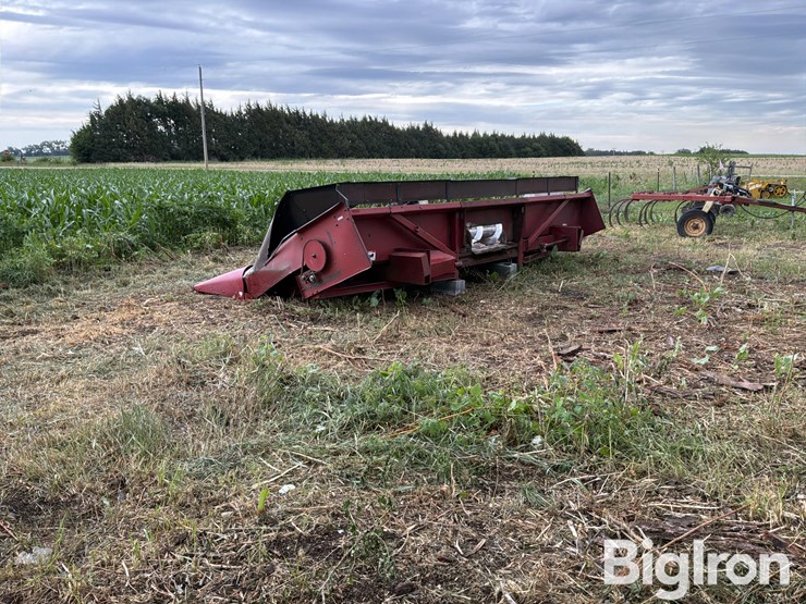 1992-case-ih-1064-image-7