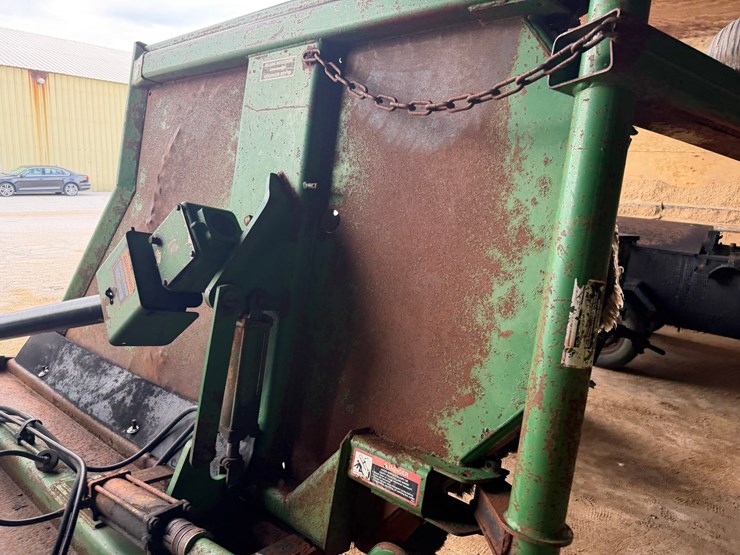 john-deere-1518-image-6