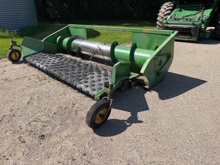 john-deere-pickup-header-image-3