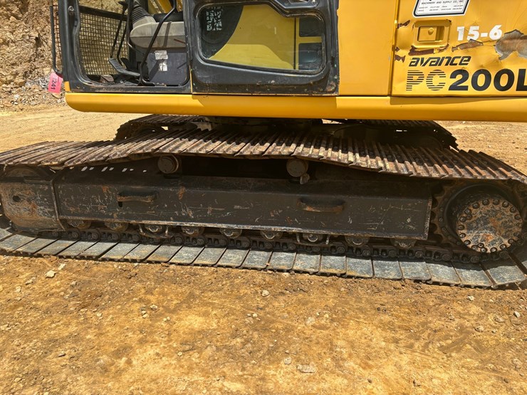 komatsu-pc200-lc-6le-image-87