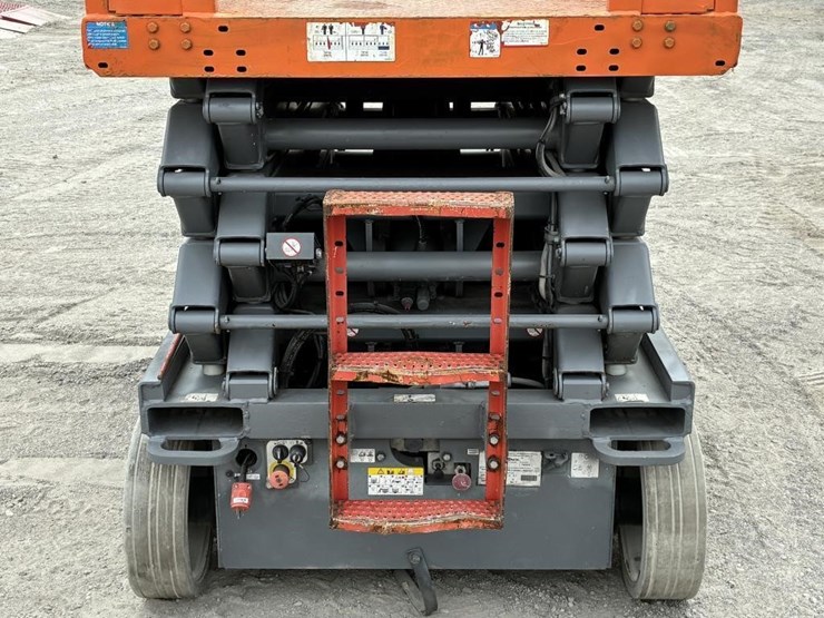 skyjack-sjiii4632-image-5