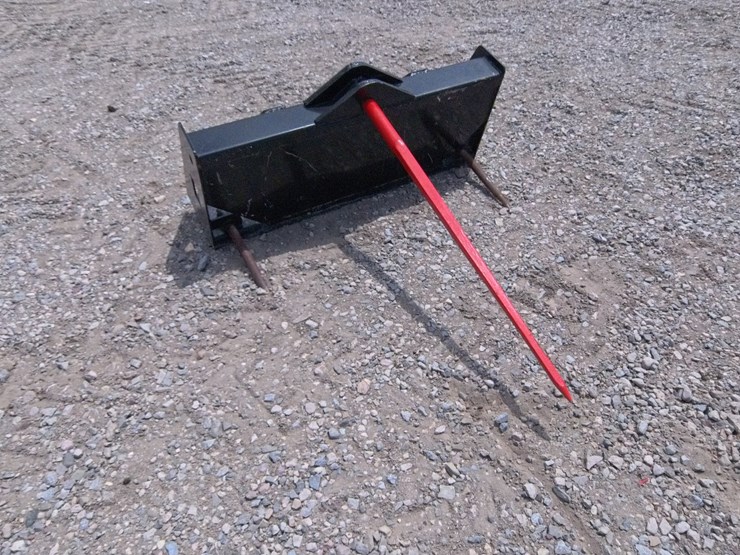 #2058-•-new-skid-steer-quick-attach-bale-spear-image-3