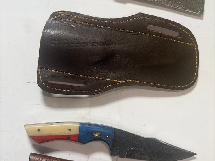 #5929-•-(11)-unused-knives-image-5